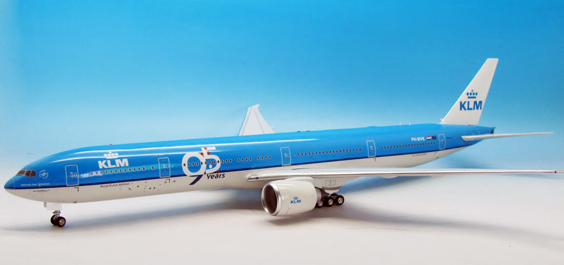 KLM 777-306/ER 95th Anniversary PH-BVK W/Stand