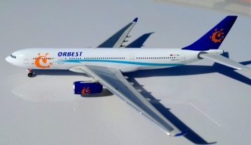 Orbest A330-200 CS-TRA 1:400 Scale Phoenix PH4OBS281