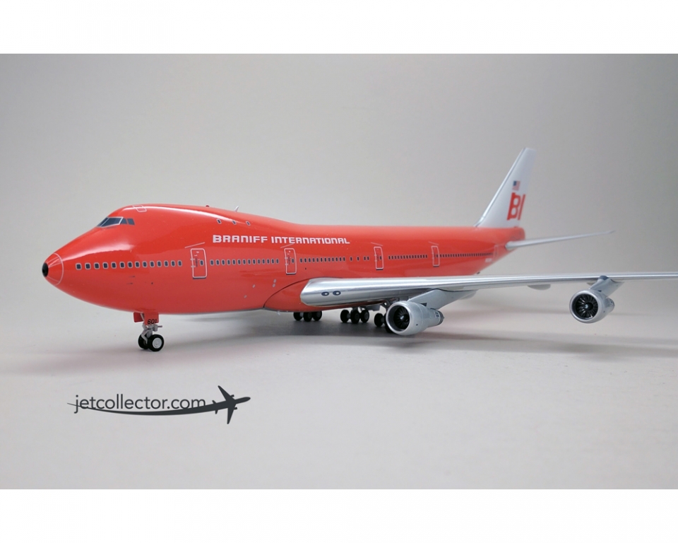 Braniff International Boeing 747-100 N601BN 'Big Orange with White Tail'