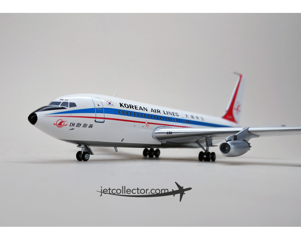 www.JetCollector.com: Korean Airlines B720 HL7402 1:200 Scale