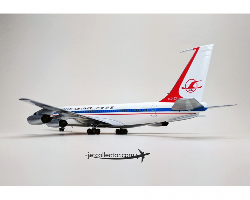 www.JetCollector.com: WM Korean Air Lines B720 HL-7403 1:200 Scale