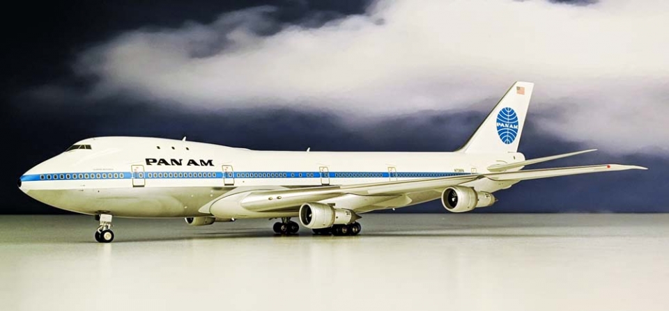 INFLIGHT PAN AM B747-121 N738PA Clipper Defender w/stand 1:200 IF7410715P