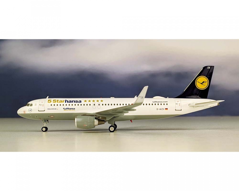 www.JetCollector.com: JFOX Lufthansa A320-214 5 Starhansa D-AIZX 1 