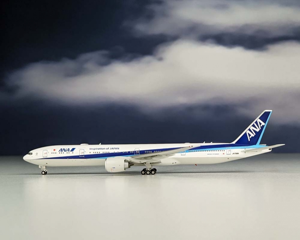 PHOENIX ANA - ALL NIPPON B777-300ER JA798A 1:400 Scale PH4ANA2032