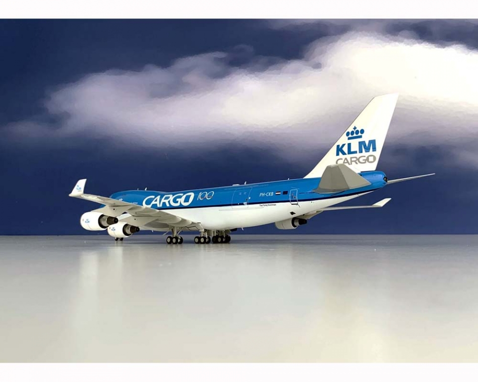 Inflight　1/200　KLMオランダ航空　B747-400
