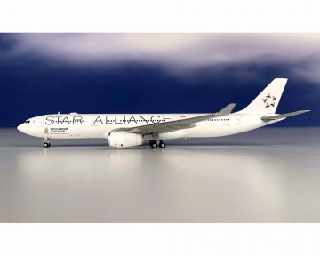 JC WINGS SINGAPORE AIRLINES A330-300 STAR ALLIANCE 9V-STU 1:400 Scale EW4333002