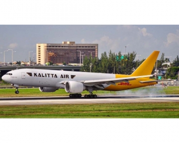 Kalitta B777-200LR DHL Tail  N772CK 1:400 Scale JC Wings JC4CKS227