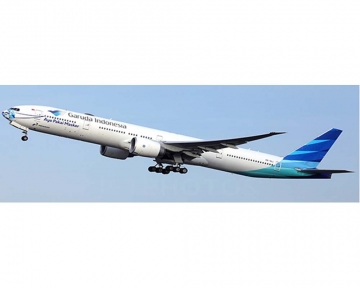 Garuda B777-300ER Ayo Pakai Masker, Flaps down PK-GIJ 1:400 JC Wings LH4GIA225A