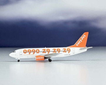 EasyJet B737-300 G-EZYA 1:400 Scale Panda Models PM19027